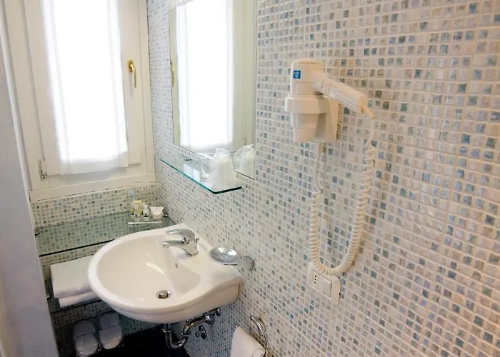 Guest house Locanda La Casetta 3*