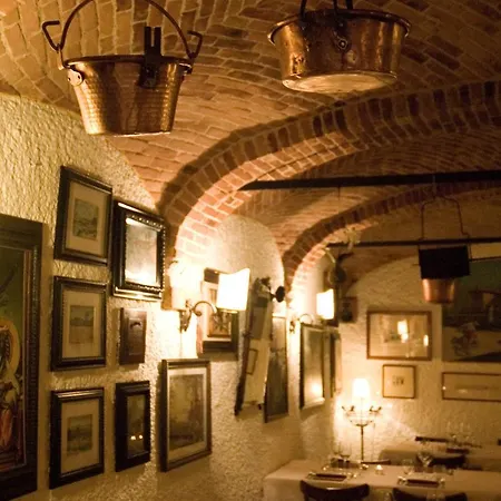 Locanda La Casetta 2* Angera